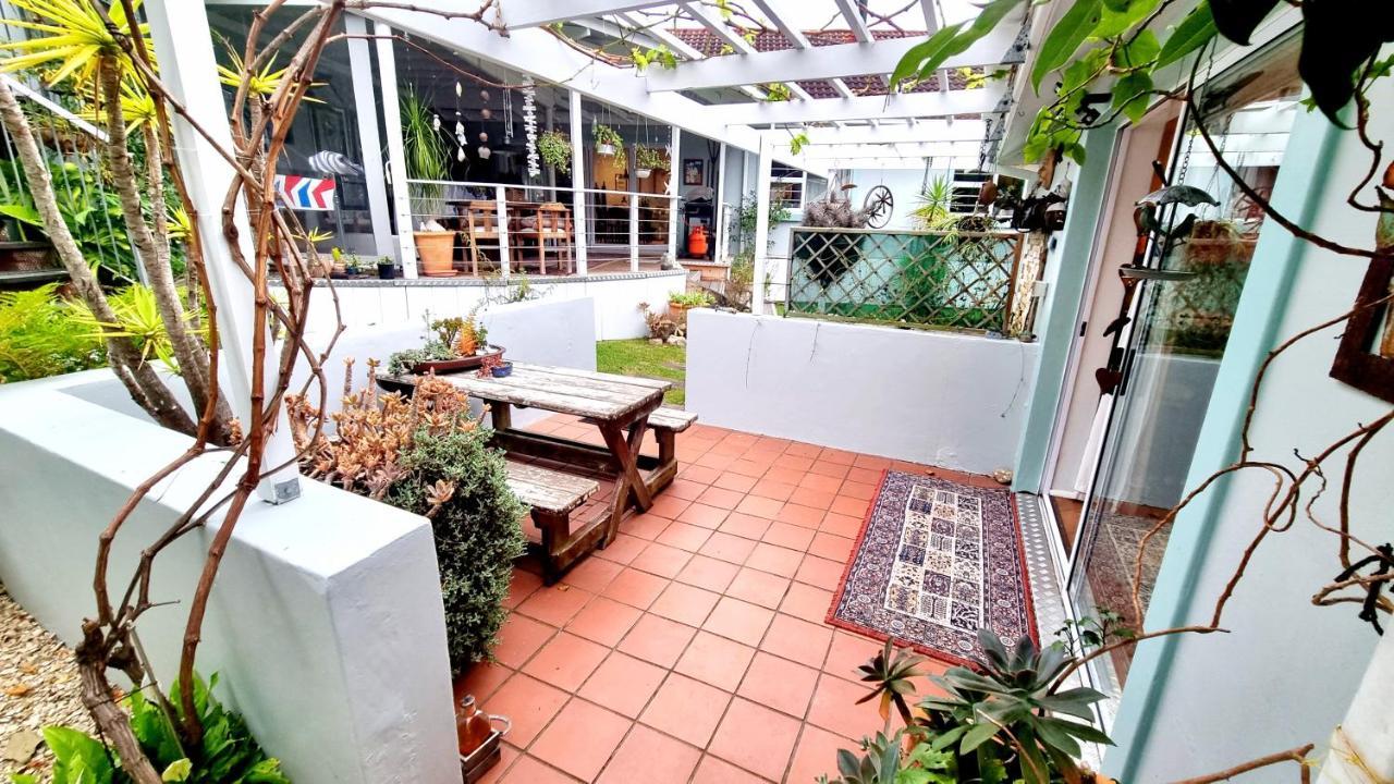 Crescent Cottage Книсна Екстериор снимка